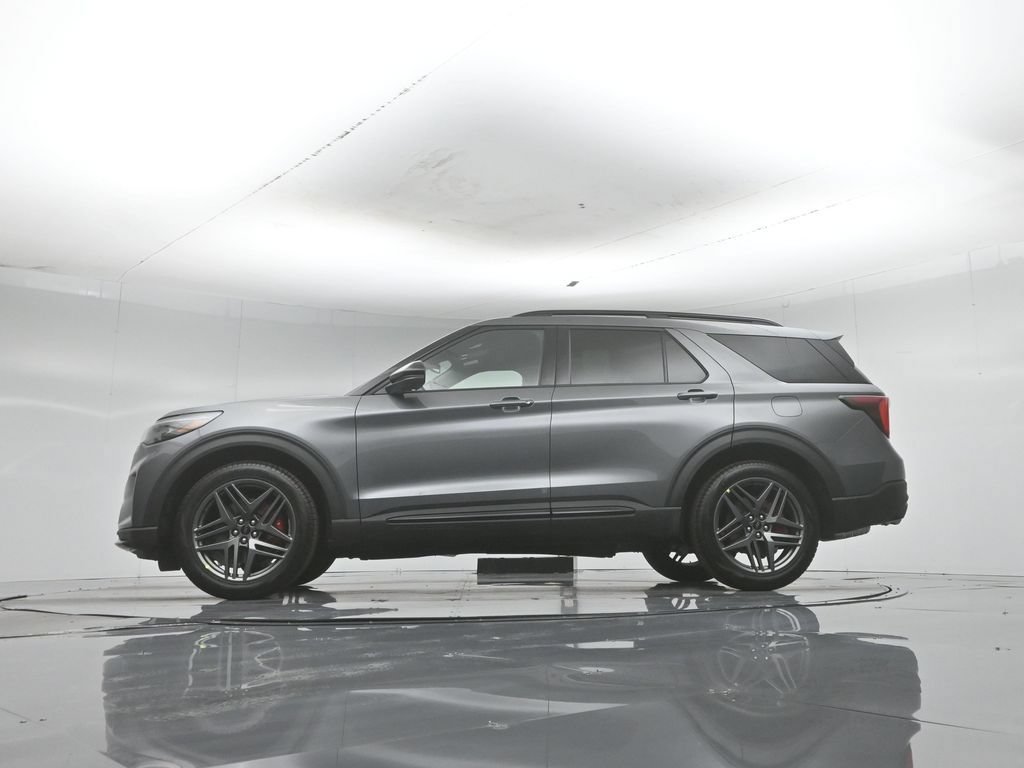 New 2026 Ford Explorer ST AWD/4WD image 7