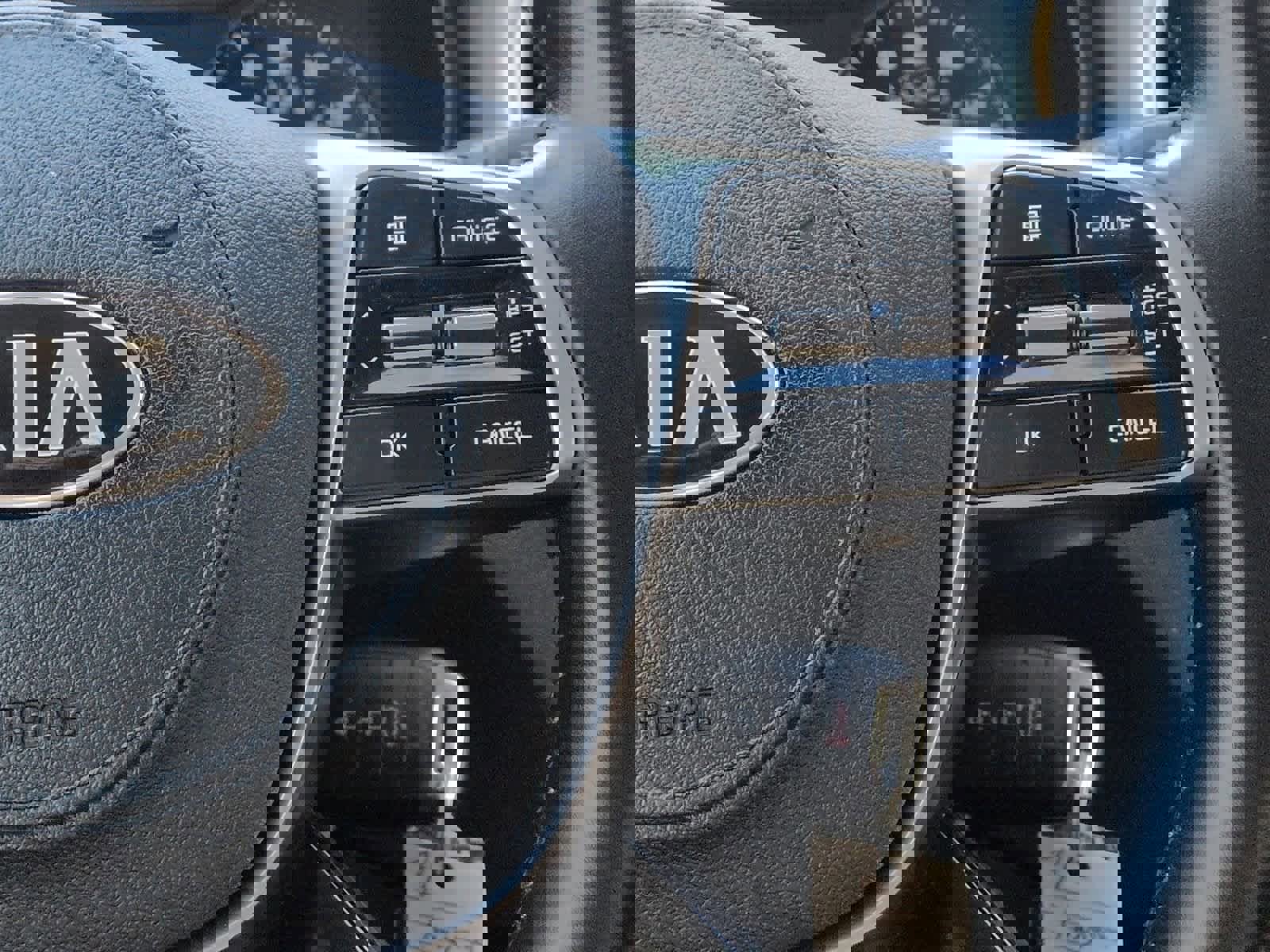 Used 2019 Kia Sorento LX w/ LX Convenience Package image 25