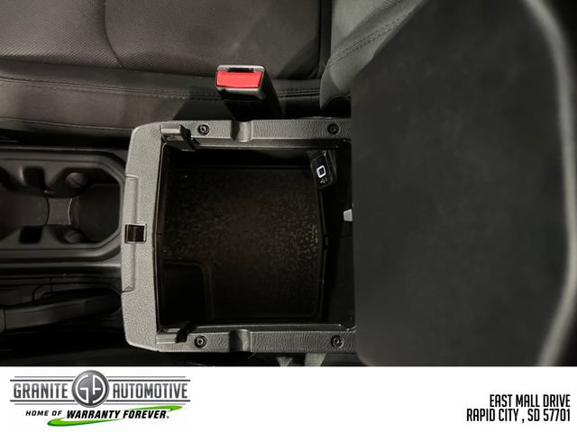 Used 2023 Jeep Wrangler Unlimited Sahara AWD/4WD image 24