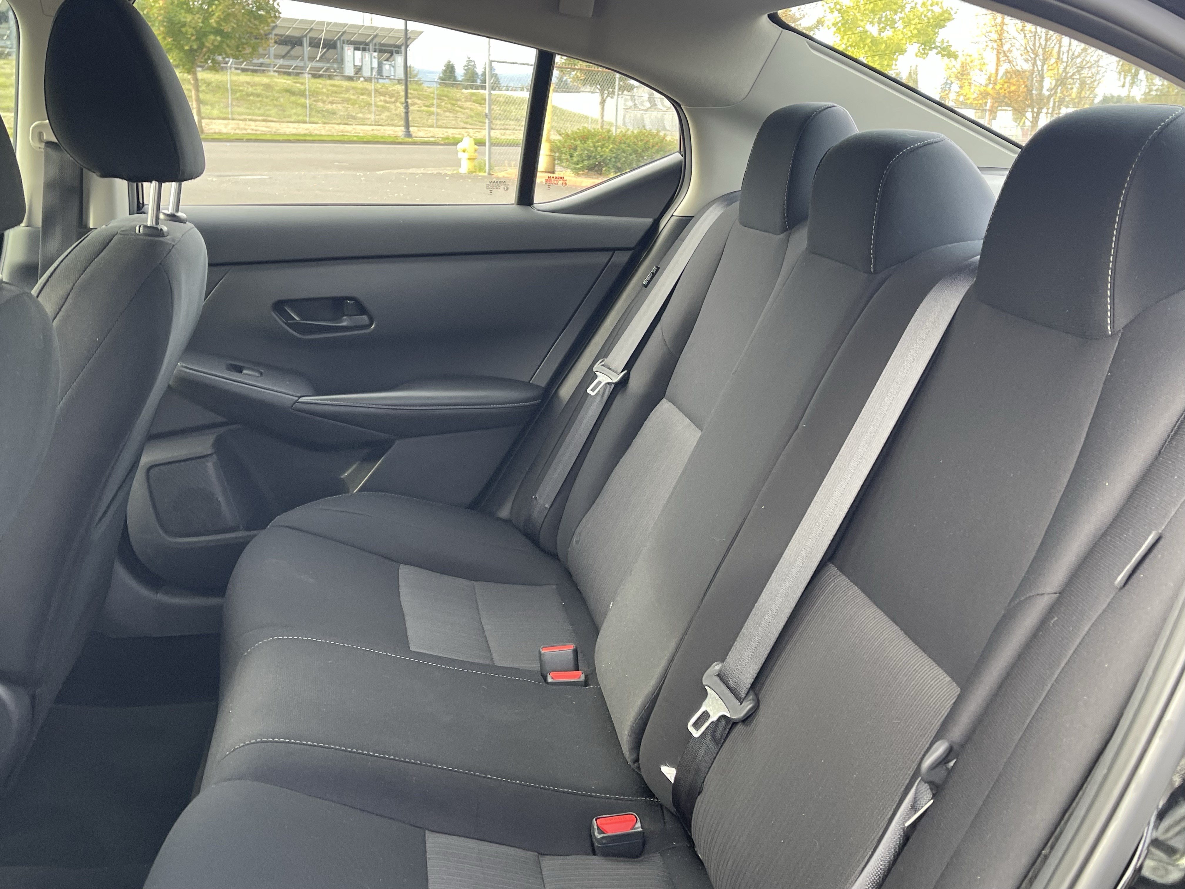 Used 2024 Nissan Sentra SV FWD image 15