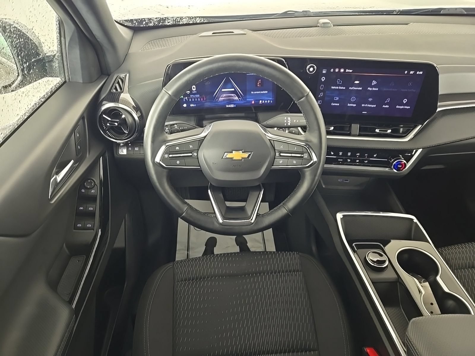 Used 2026 Chevrolet Equinox LT FWD image 11