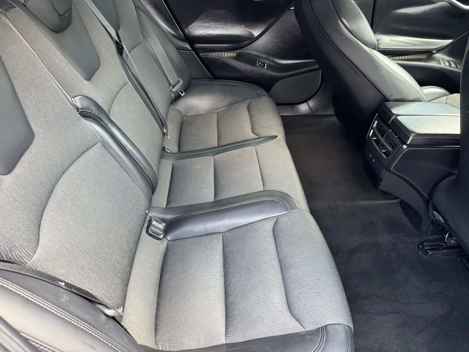 Used 2018 Tesla Model S 75D image 7