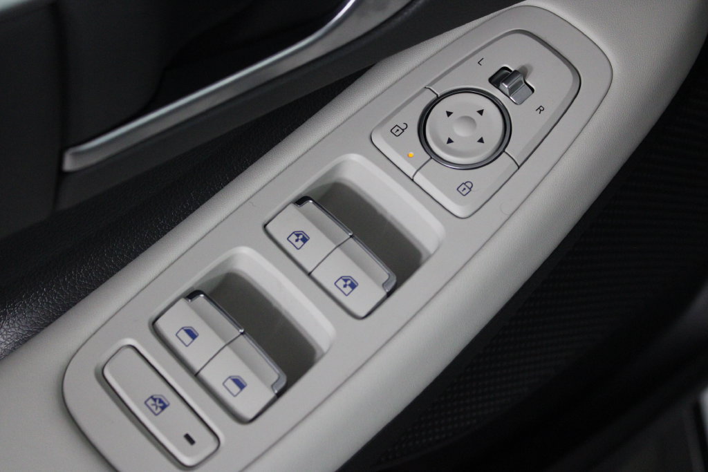 Certified 2026 Hyundai Sonata SEL FWD image 23
