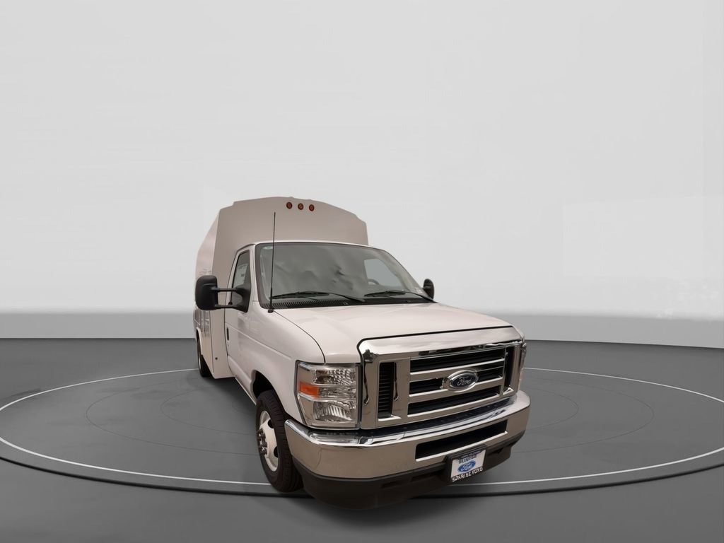 New 2025 Ford E-350 and Econoline 350 Super Duty w/ Power Equipment Group image 7