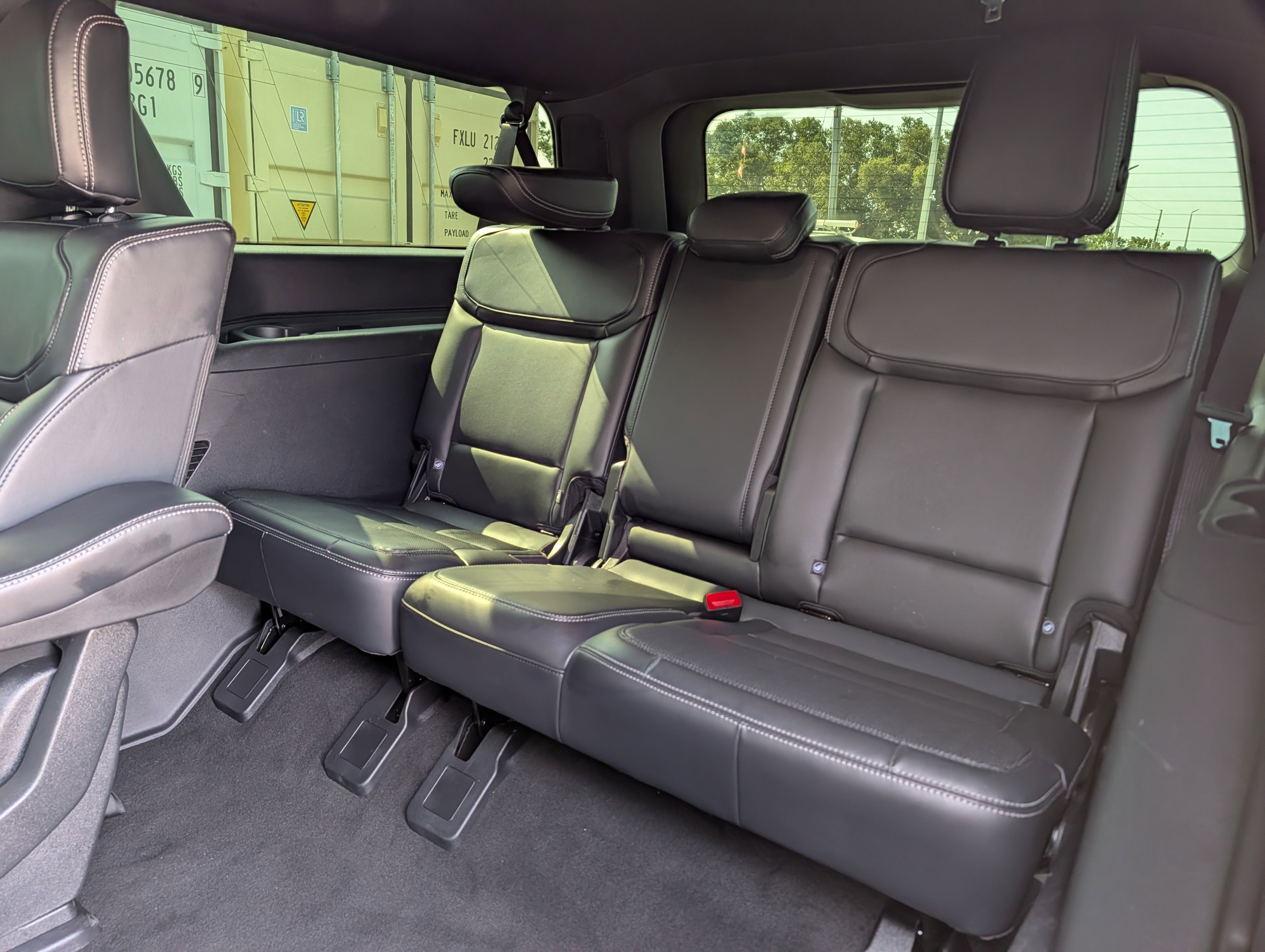 Certified 2025 Ford Expedition Max Platinum w/ Stealth Performance Package AWD/4WD image 18