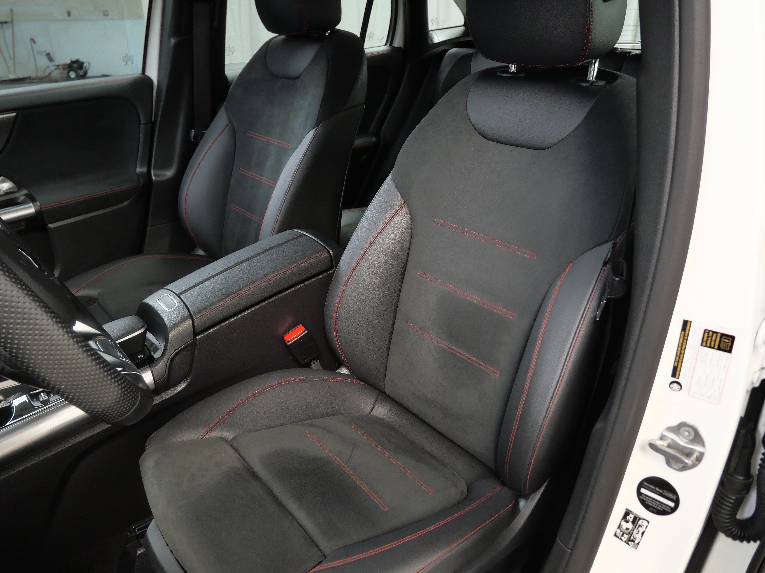 Certified 2023 Mercedes-Benz GLA 35 AMG 4MATIC image 3