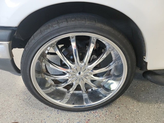 Used 2001 Ford F150 XL image 9