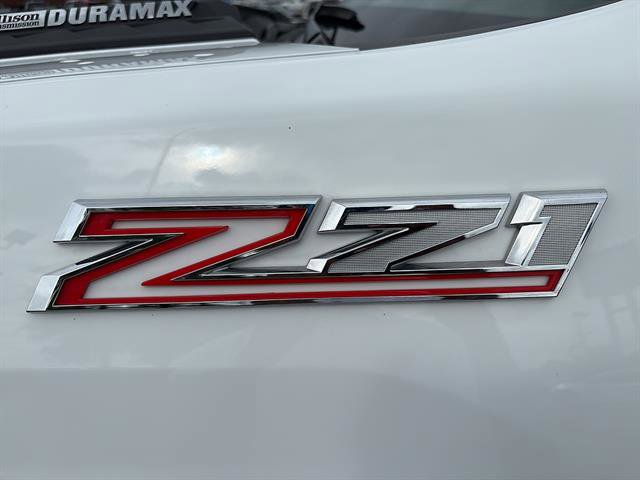 Used 2024 Chevrolet Silverado 2500 LT AWD/4WD image 12
