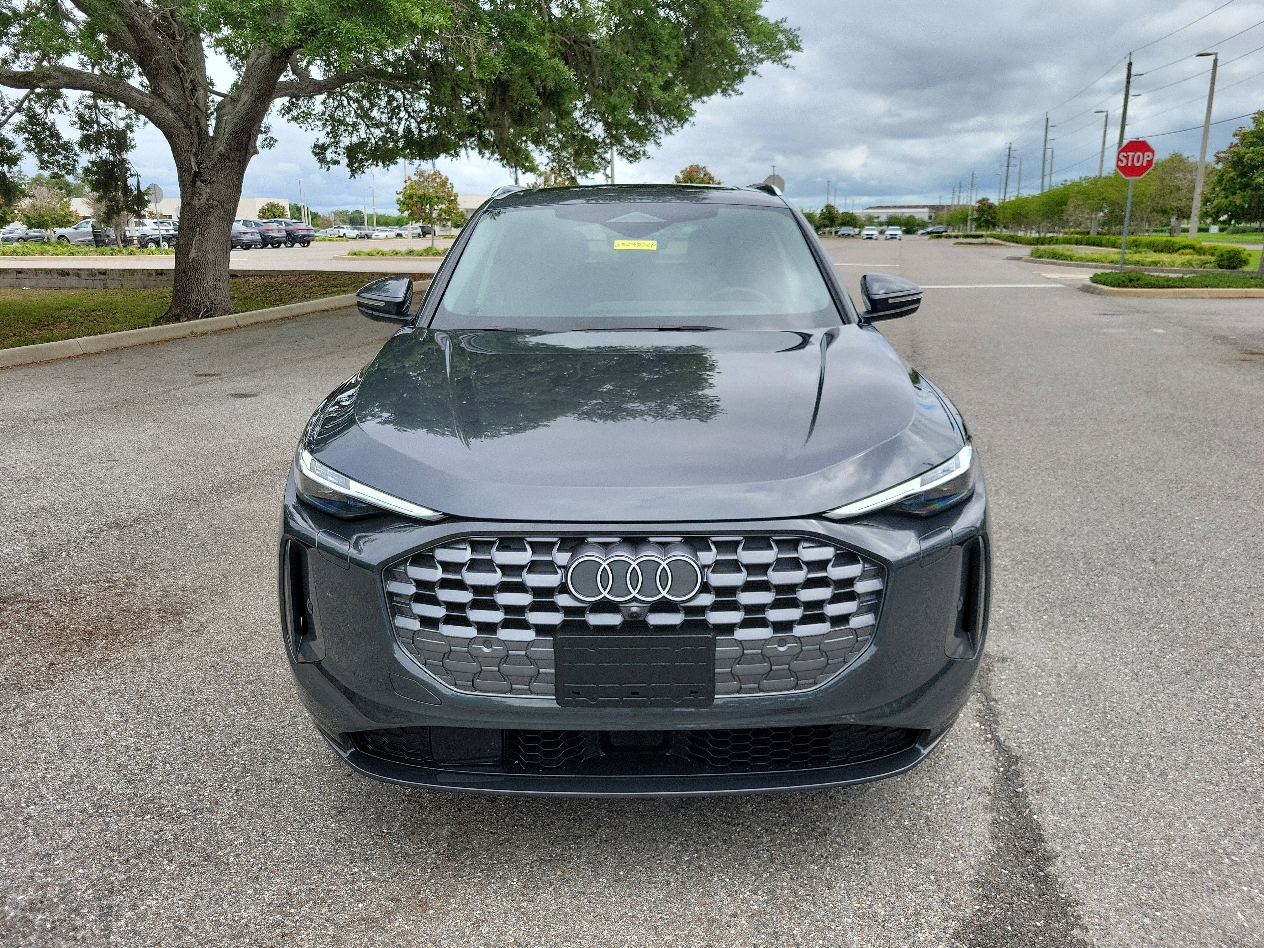 Certified 2025 Audi Q5 Premium Plus w/ Premium Plus image 2