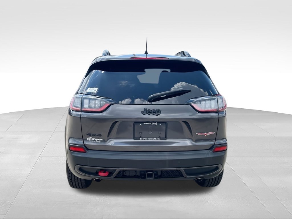 Used 2023 Jeep Cherokee Trailhawk w/ Sun & Sound Group AWD/4WD image 7