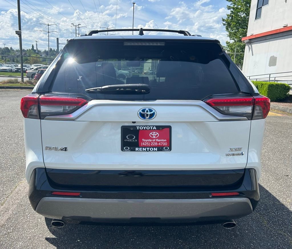 Used 2019 Toyota RAV4 XSE AWD/4WD image 6