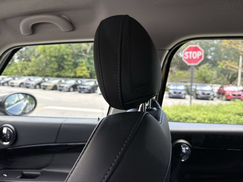 Used 2022 MINI Cooper Countryman S w/ Premium Package FWD image 16
