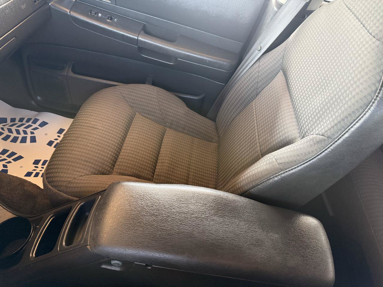 Used 2002 Dodge Durango Sport RWD image 38