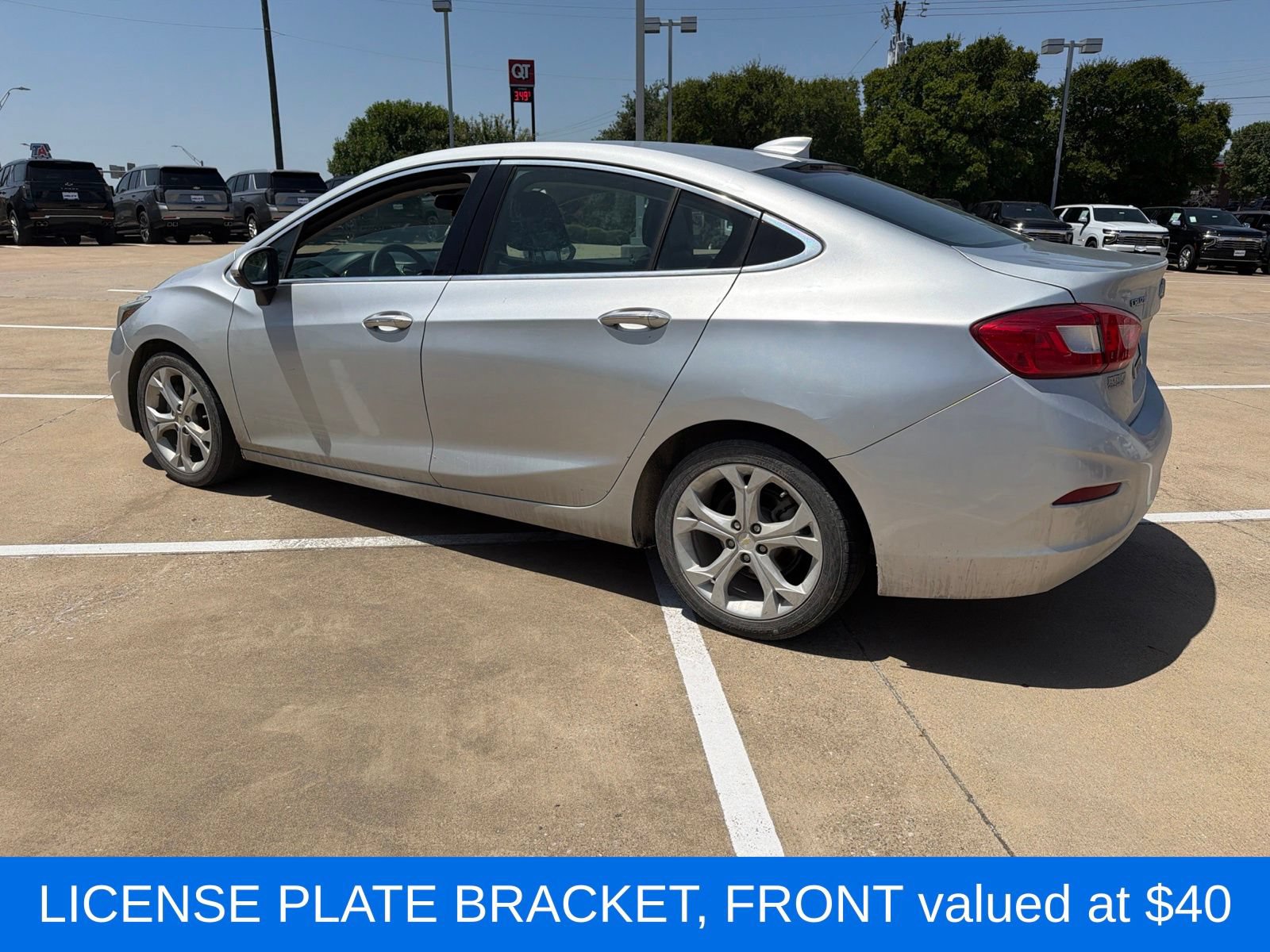 Used 2018 Chevrolet Cruze Premier FWD video 3