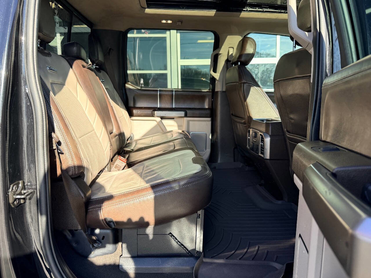 Used 2019 Ford F450 Limited image 34