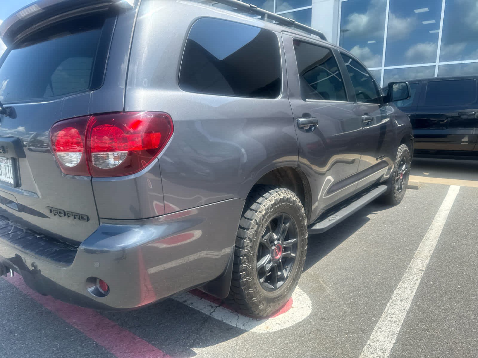 Used 2021 Toyota Sequoia TRD Pro AWD/4WD image 3