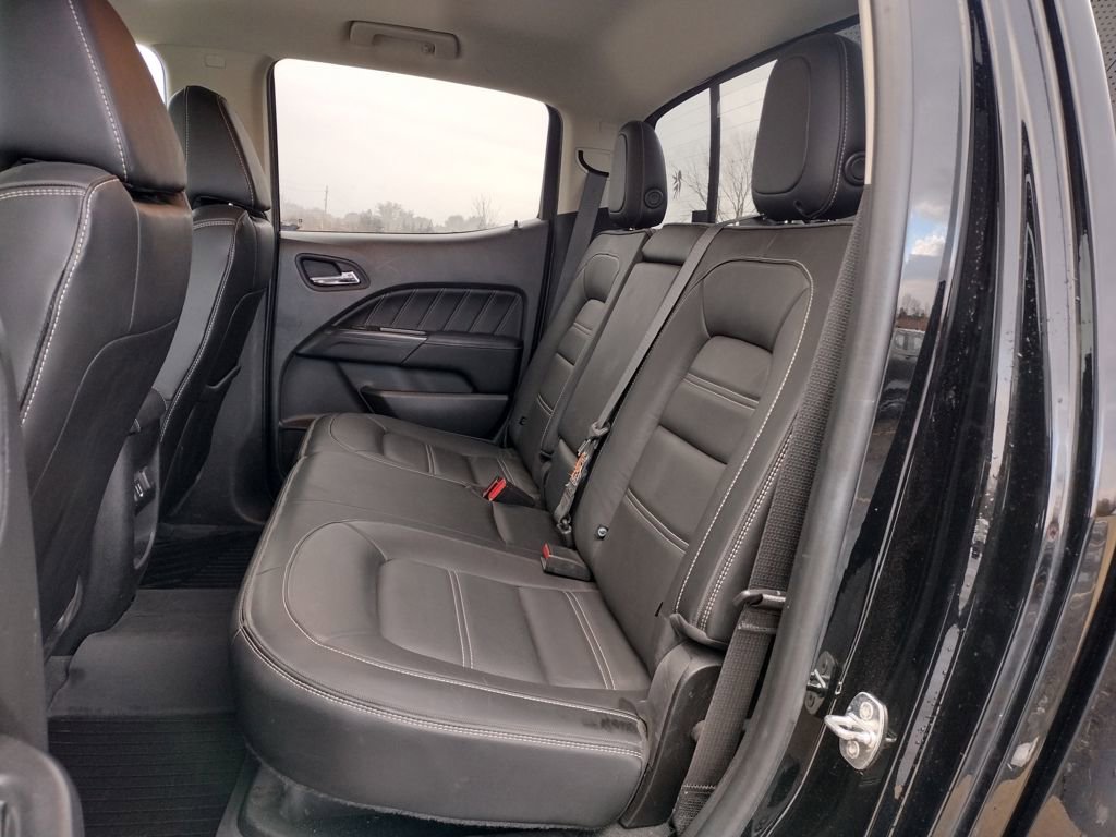 Used 2021 GMC Canyon Denali image 9