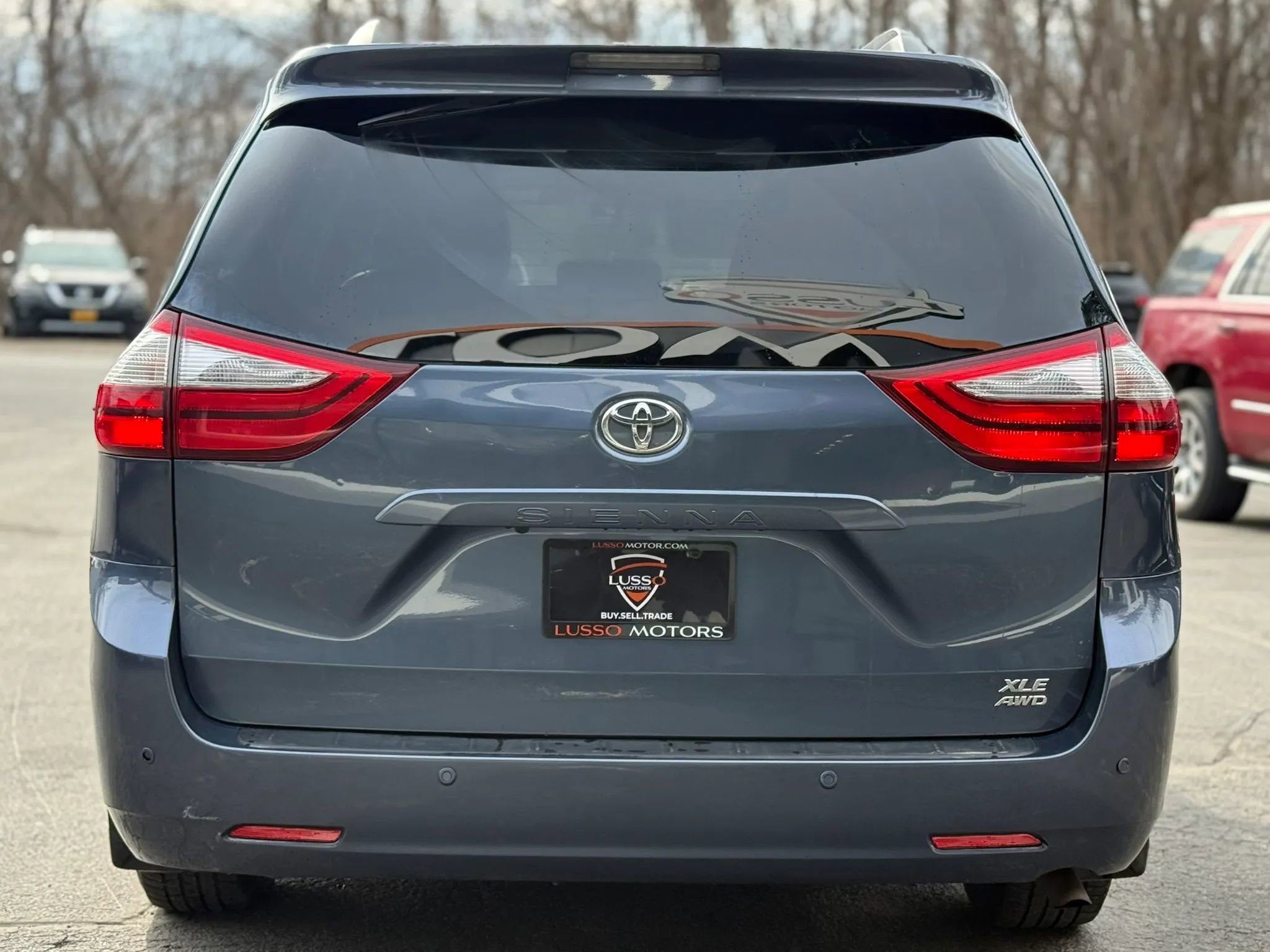 Used 2015 Toyota Sienna XLE w/ XLE Navigation Package AWD/4WD image 4