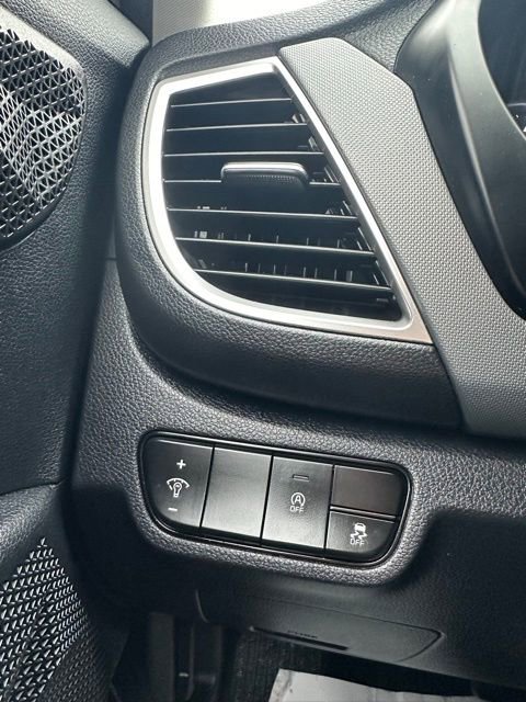 Used 2021 Kia Seltos LX image 49