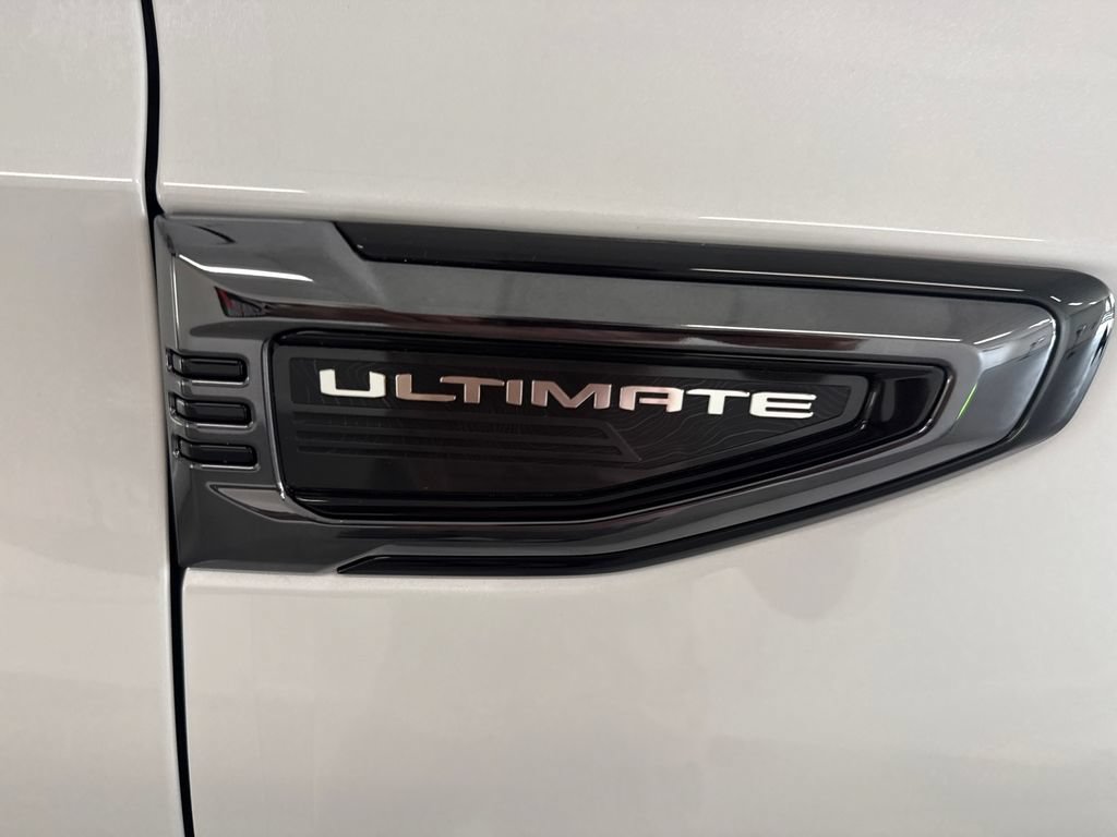 New 2026 GMC Yukon Denali Ultimate AWD/4WD image 6