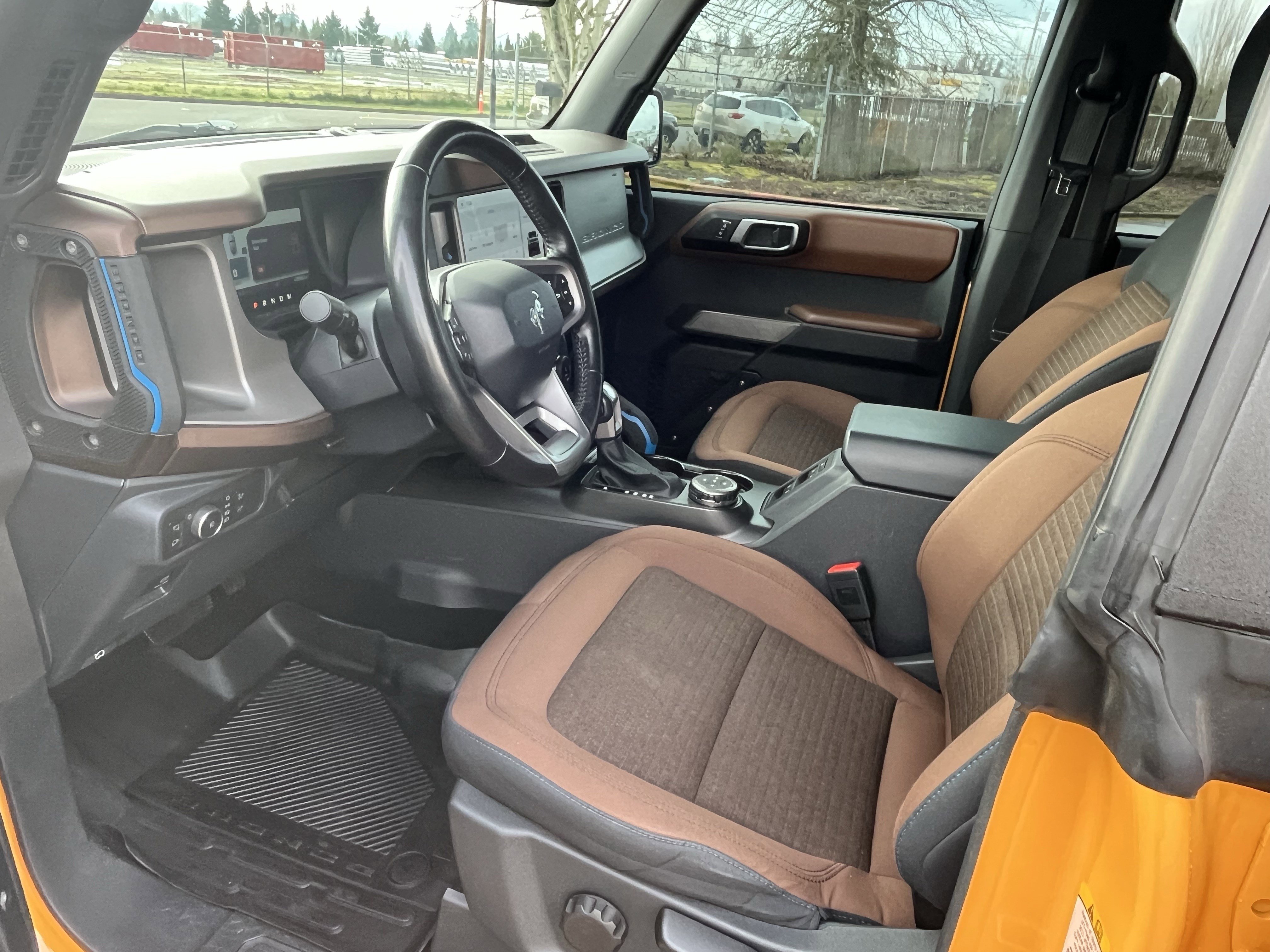 Used 2022 Ford Bronco Outer Banks image 10