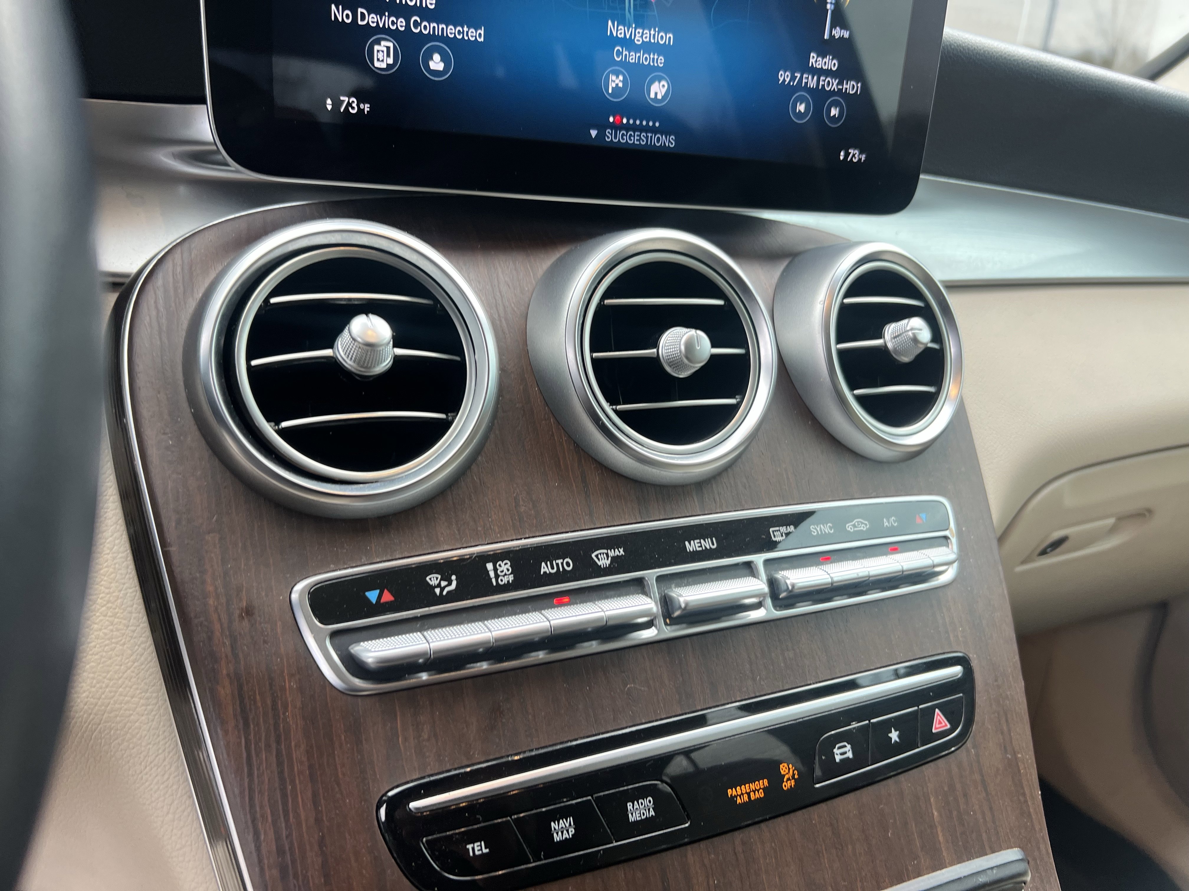 Used 2022 Mercedes-Benz GLC 300 image 24