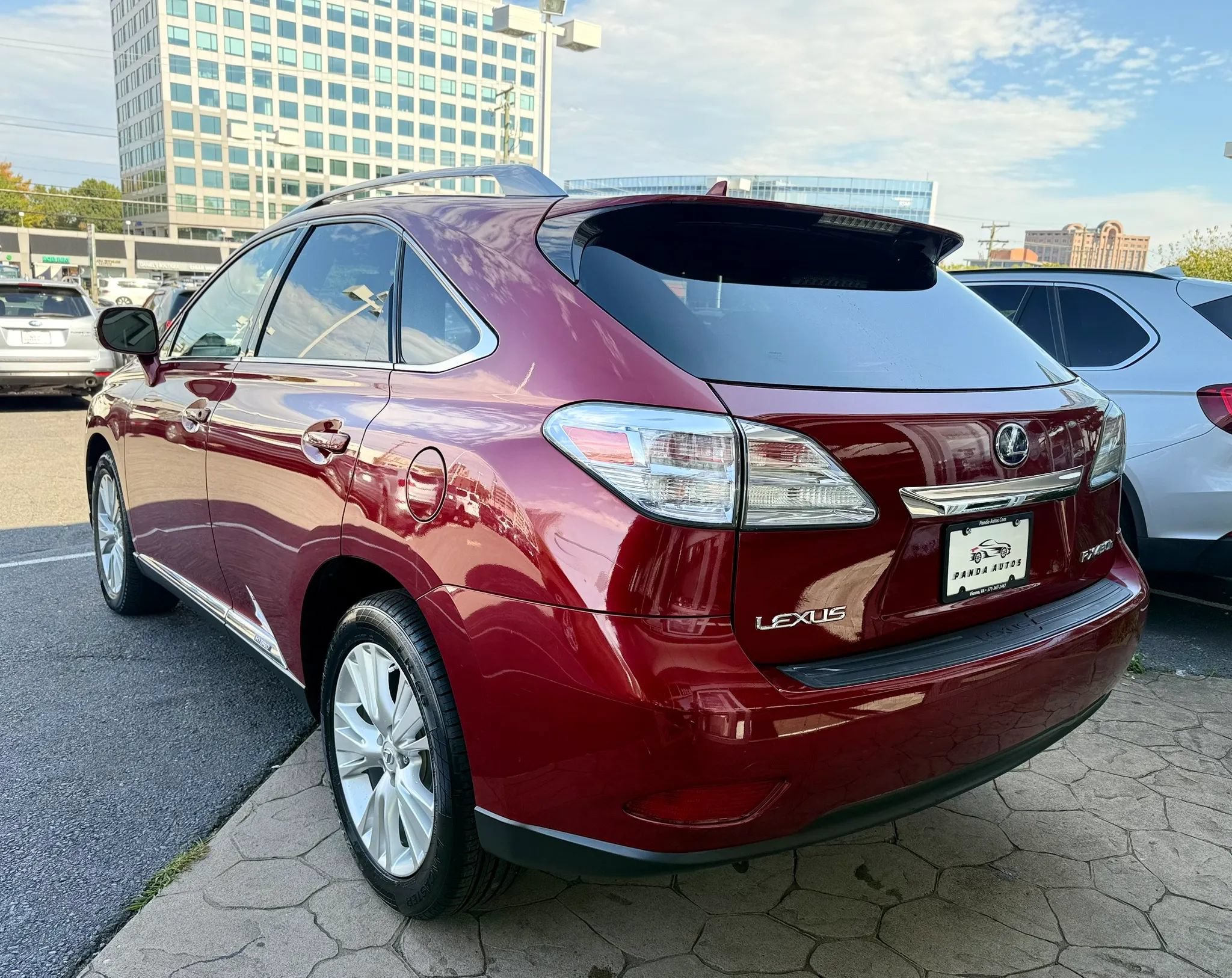Used 2010 Lexus RX 450h AWD w/ Premium Pkg image 5