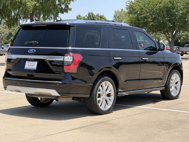Used 2019 Ford Expedition Platinum AWD/4WD image 4