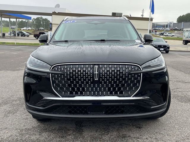 Used 2025 Lincoln Aviator AWD image 5