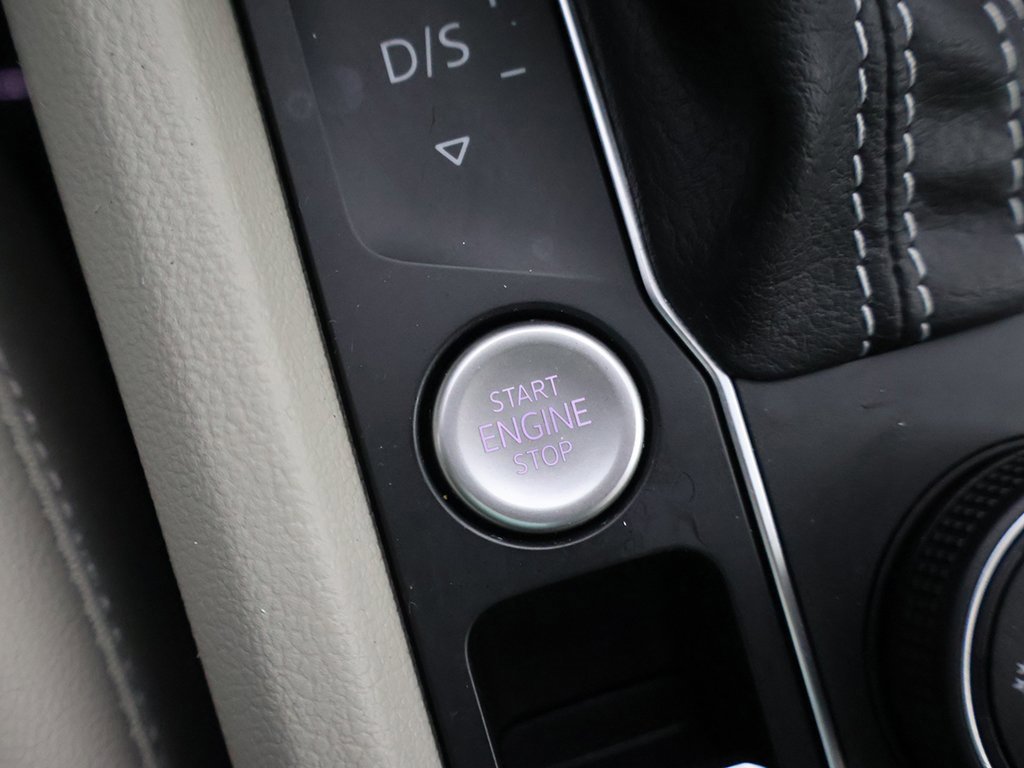 Used 2021 Volkswagen Atlas SEL image 53