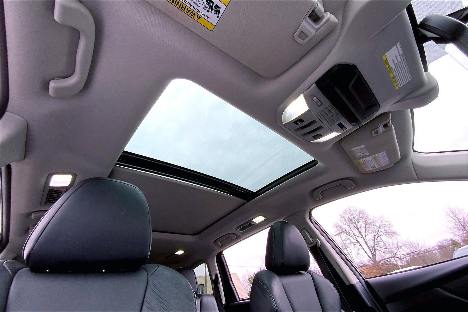 Certified 2022 Subaru Ascent Limited w/ Technology Package image 12