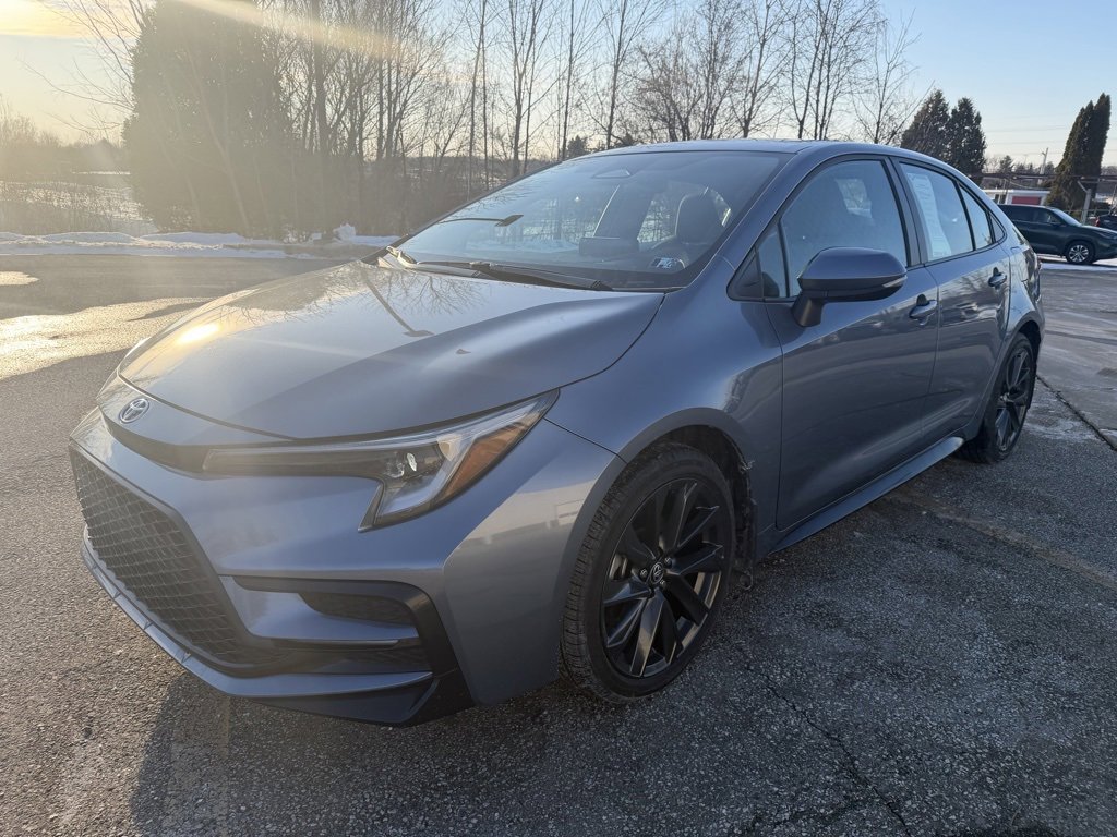 Used 2024 Toyota Corolla SE image 1