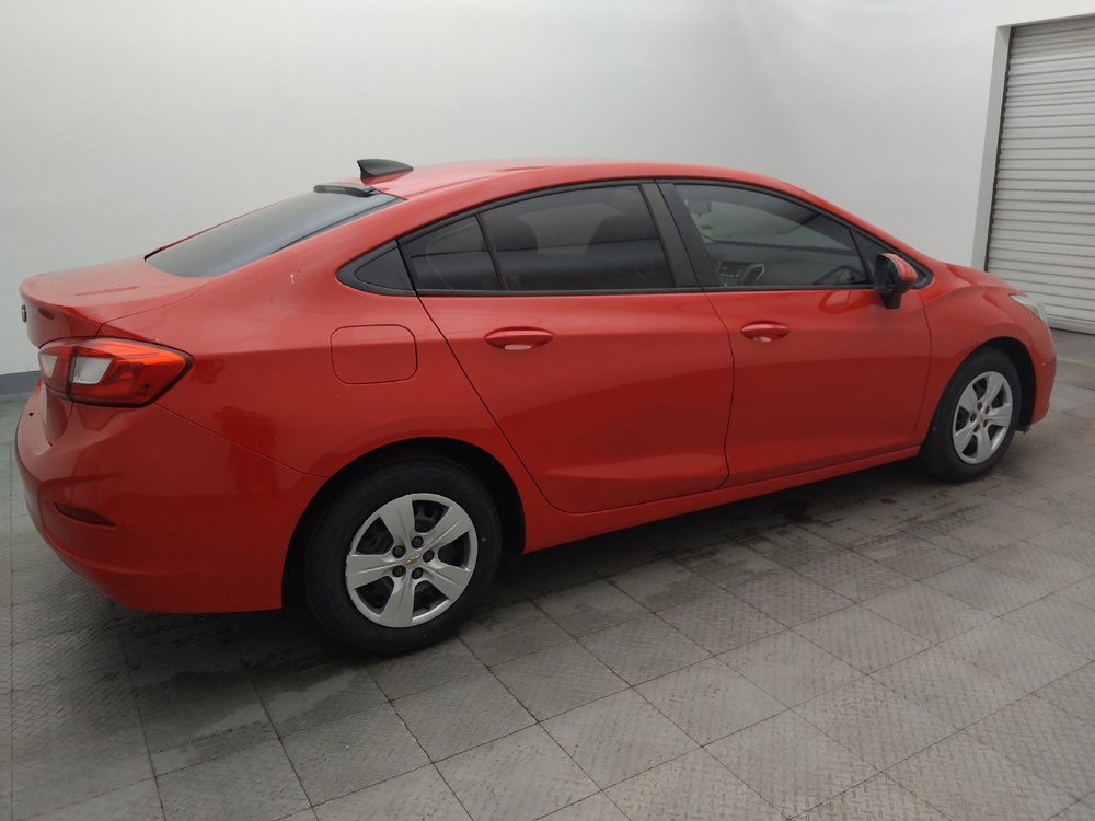 Used 2018 Chevrolet Cruze LS FWD image 10
