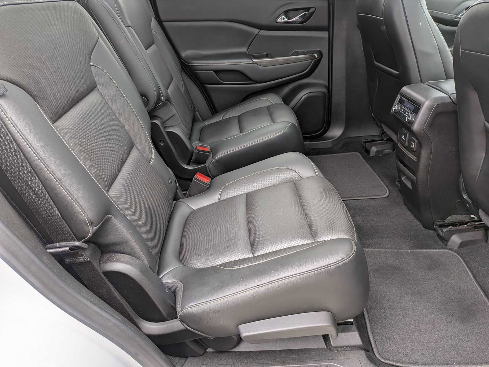 Used 2019 GMC Acadia SLT w/ Black Edition AWD/4WD image 19