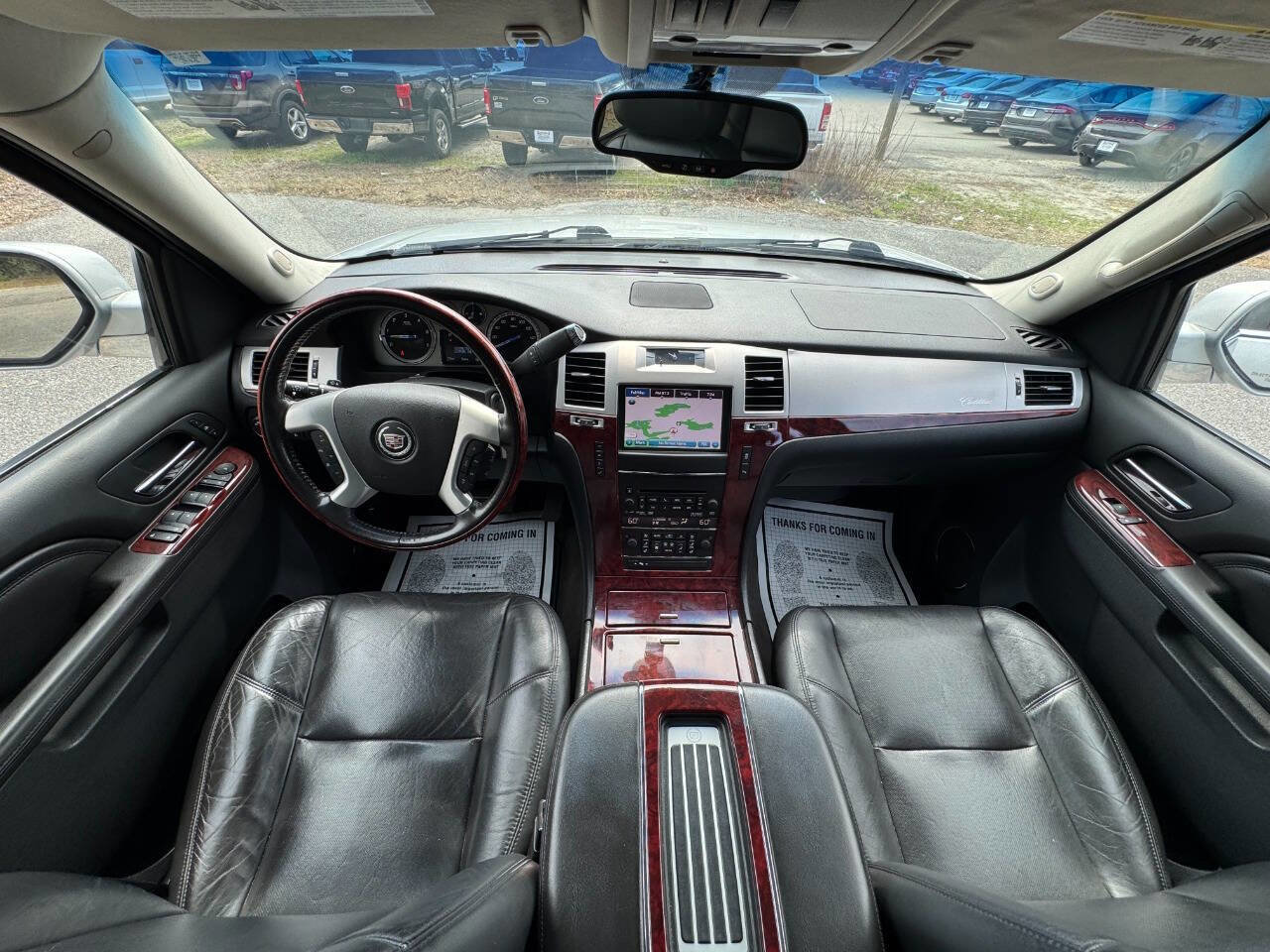 Used 2012 Cadillac Escalade Luxury image 46