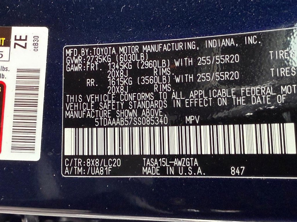 Certified 2025 Toyota Grand Highlander Limited image 27