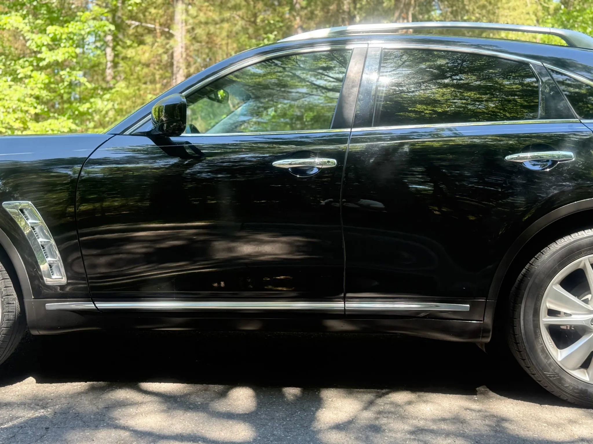 Used 2012 INFINITI FX35 2WD w/ Premium Pkg image 8