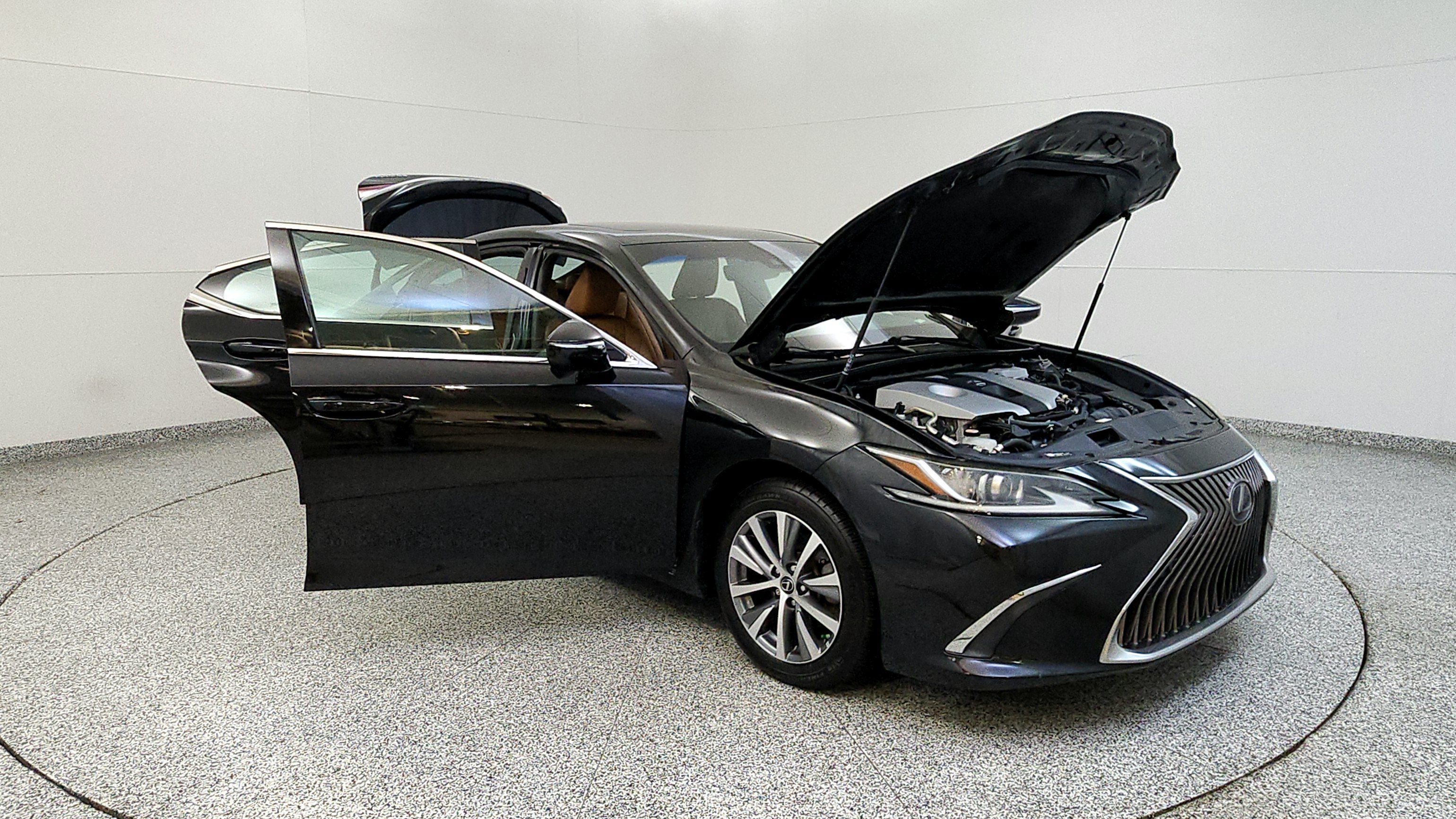 Used 2020 Lexus ES 300h w/ Premium Package FWD image 9