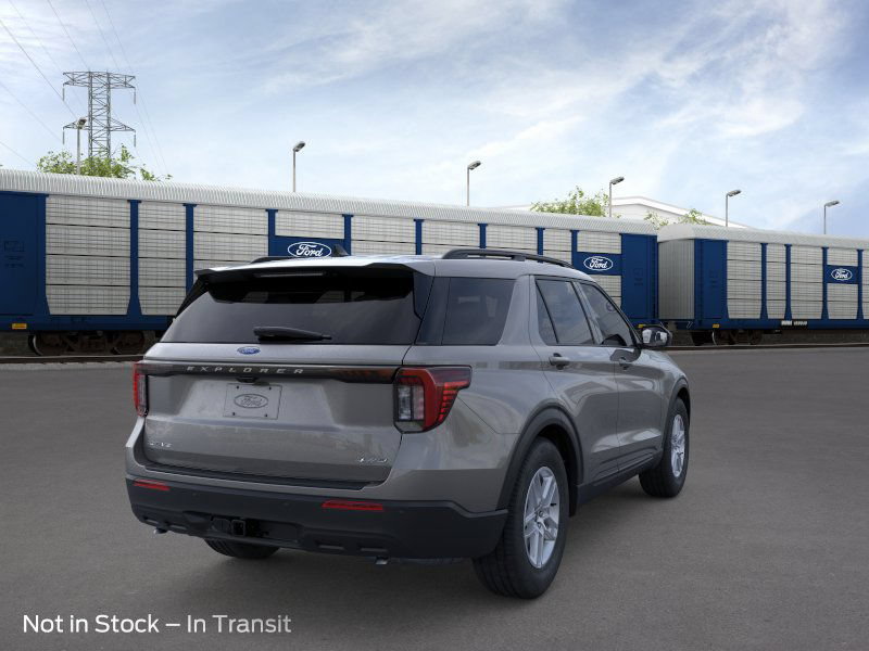 New 2026 Ford Explorer Active AWD/4WD image 8