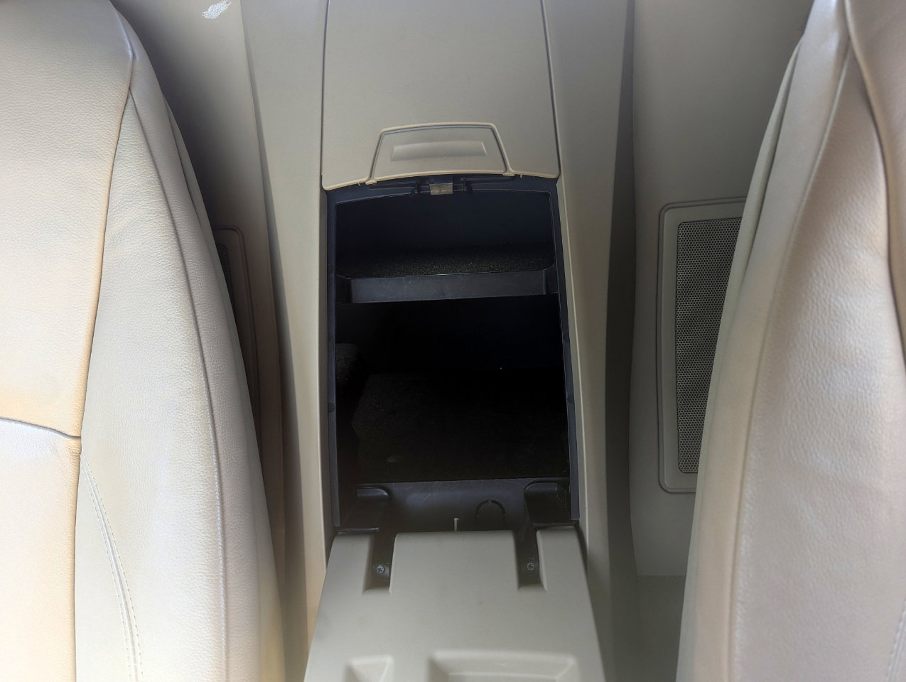 Used 2008 BMW Z4 3.0i image 27