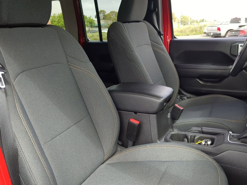 Used 2025 Jeep Wrangler Unlimited Sport S 4xe image 8