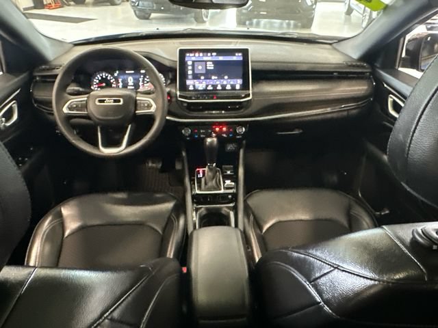 Used 2023 Jeep Compass Latitude w/ Sun and Sound Group AWD/4WD image 15