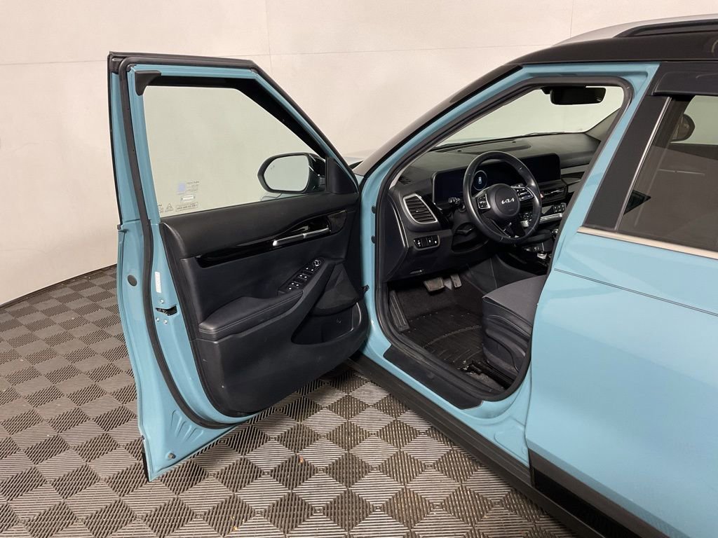 Used 2024 Kia Seltos S image 19