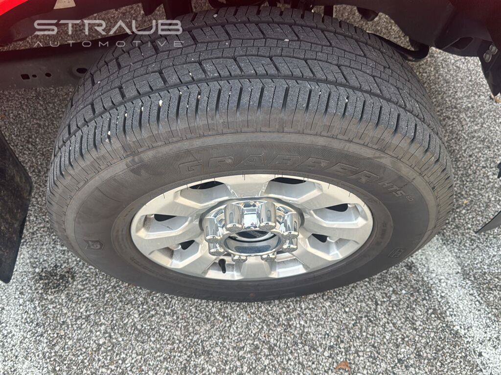 Used 2024 Ford F250 XLT w/ 360-Degree Camera Package AWD/4WD image 8