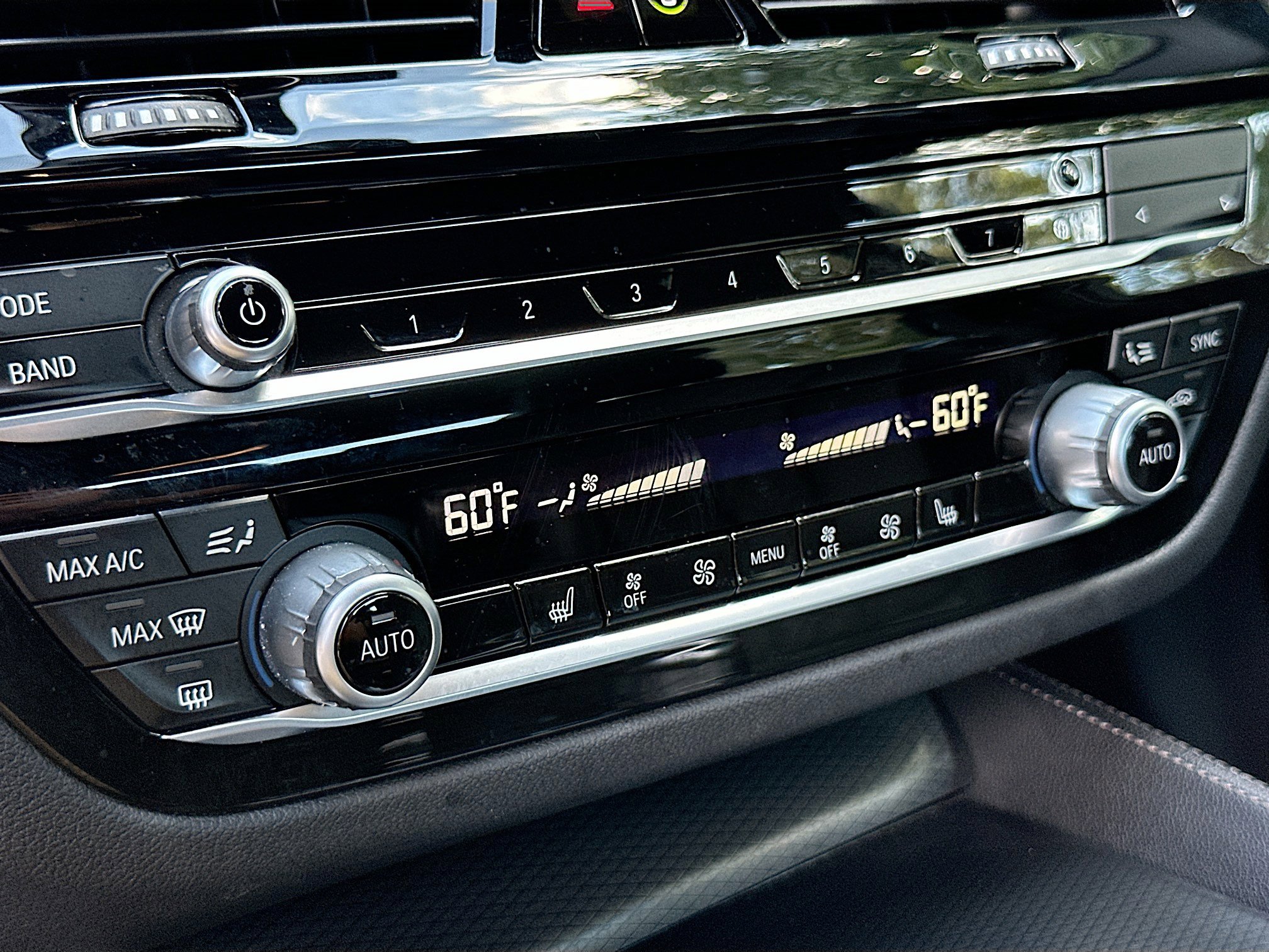 Certified 2023 BMW 530e w/ M Sport Package image 16