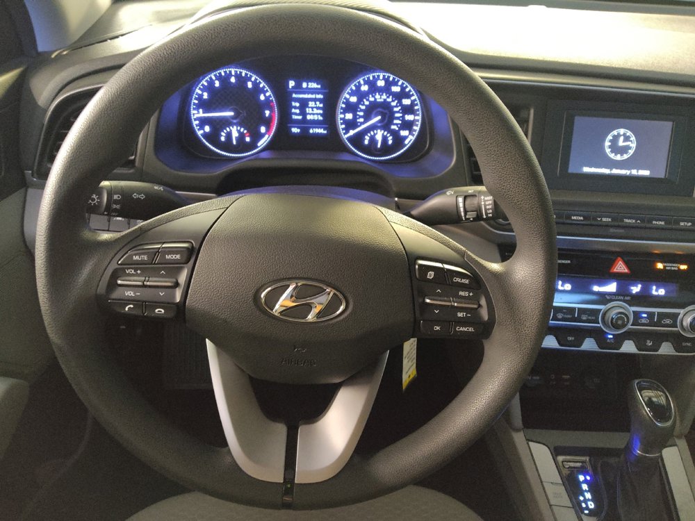 Used 2020 Hyundai Elantra SE w/ Convenience Package (C2) FWD image 22