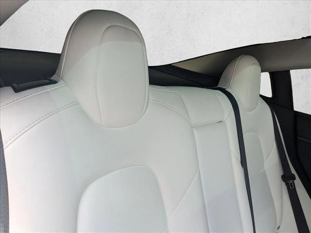 Used 2022 Tesla Model 3 Long Range image 19