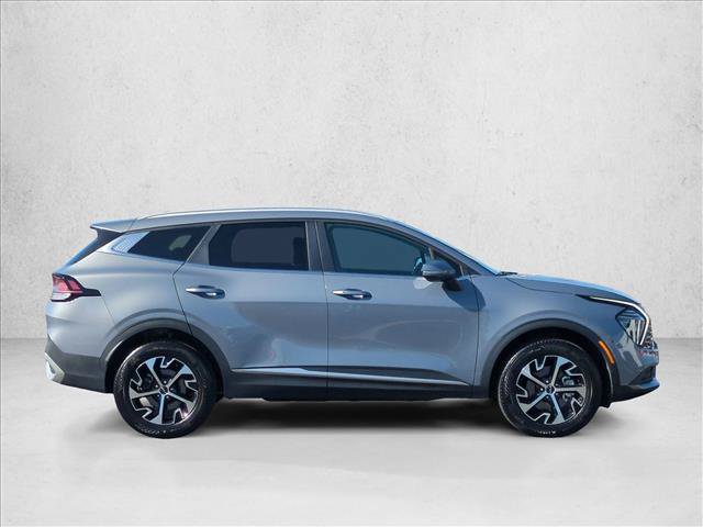Used 2024 Kia Sportage EX AWD/4WD image 4