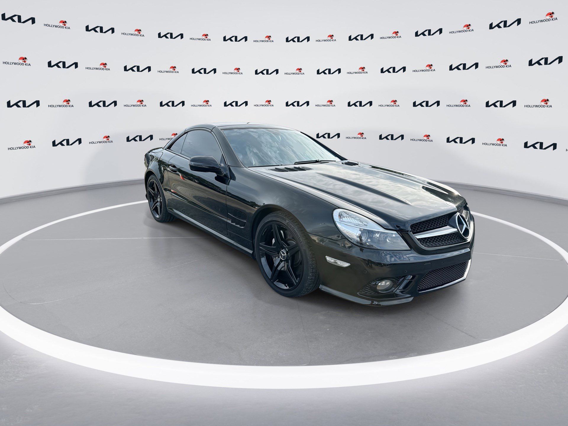 Used 2009 Mercedes-Benz SL 550 image 2