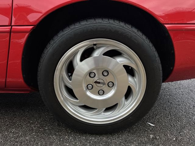 Used 1994 Chevrolet Corvette Coupe RWD image 27